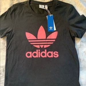 Adidas shirts, shorts and leggings !